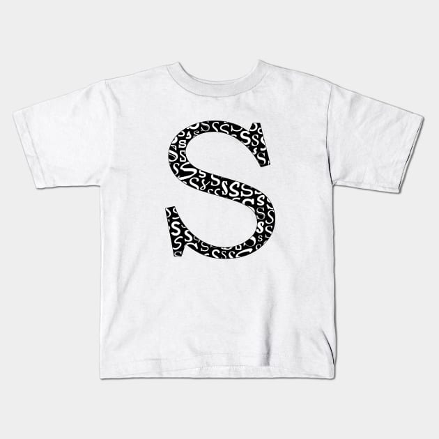 S Filled - Typography Kids T-Shirt by gillianembers